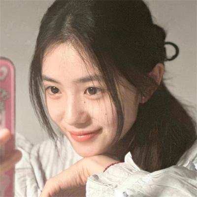 灵气逼人海报